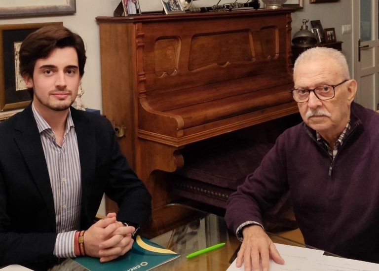 El doctor Francisco Mas-Magro dona a nuestra entidad unas cintas magnetofónicas de gran interés histórico